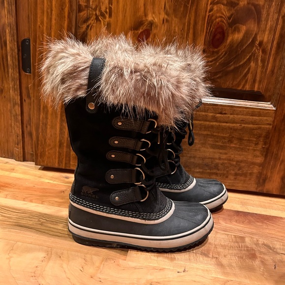 Sorel winter boots - Picture 3 of 3